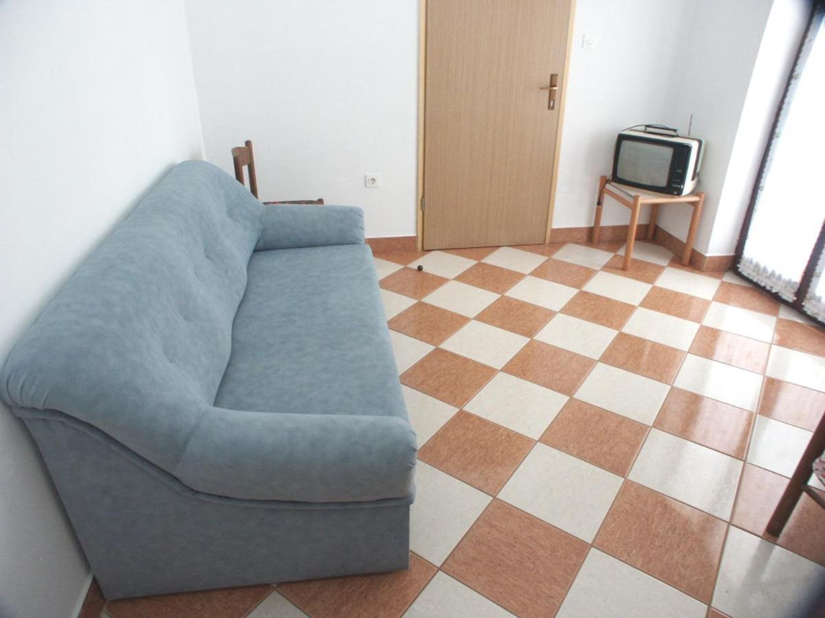 Apartments With A Parking Space Punta Kriza, Cres - 383 Eksteriør billede