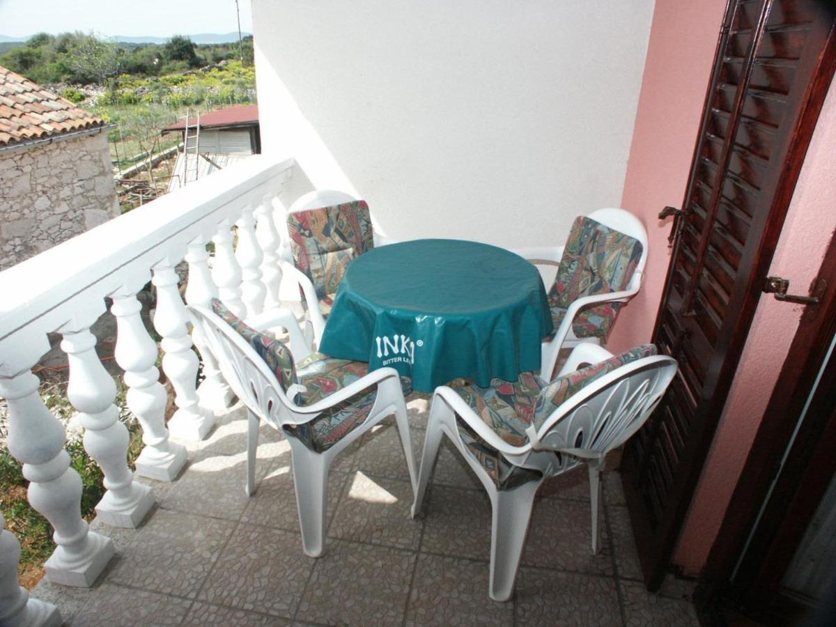 Apartments With A Parking Space Punta Kriza, Cres - 383 Eksteriør billede